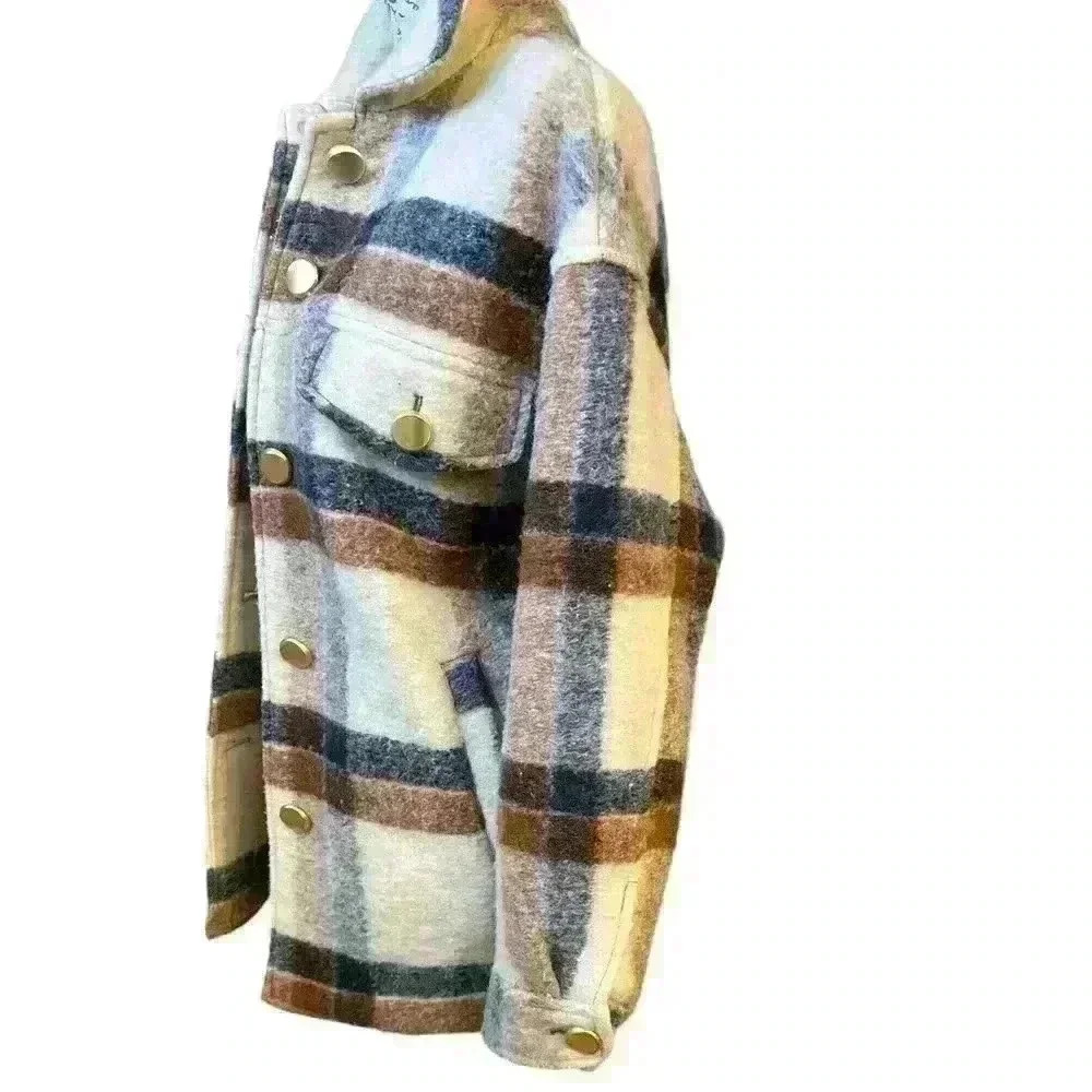 ZARA Plaid Shacket with Gold Buttons - SOLD OUT EVERYWHERE - Picture 8 of 10